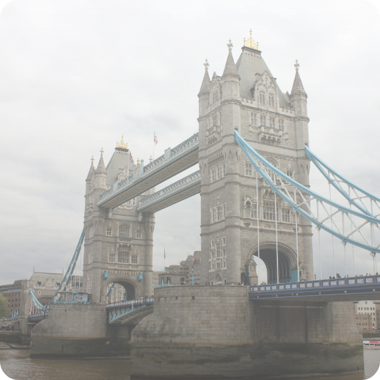 RFID Wallets Explained: Why UK Men Need Digital Protection in 2026